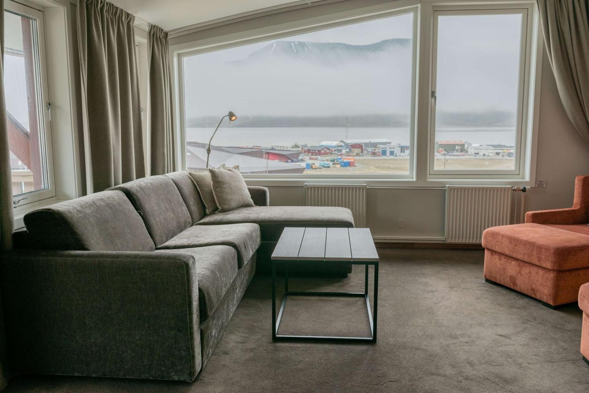 Radisson Blu Polar Hotel, Spitsbergen Longyearbyen Ngoại thất bức ảnh