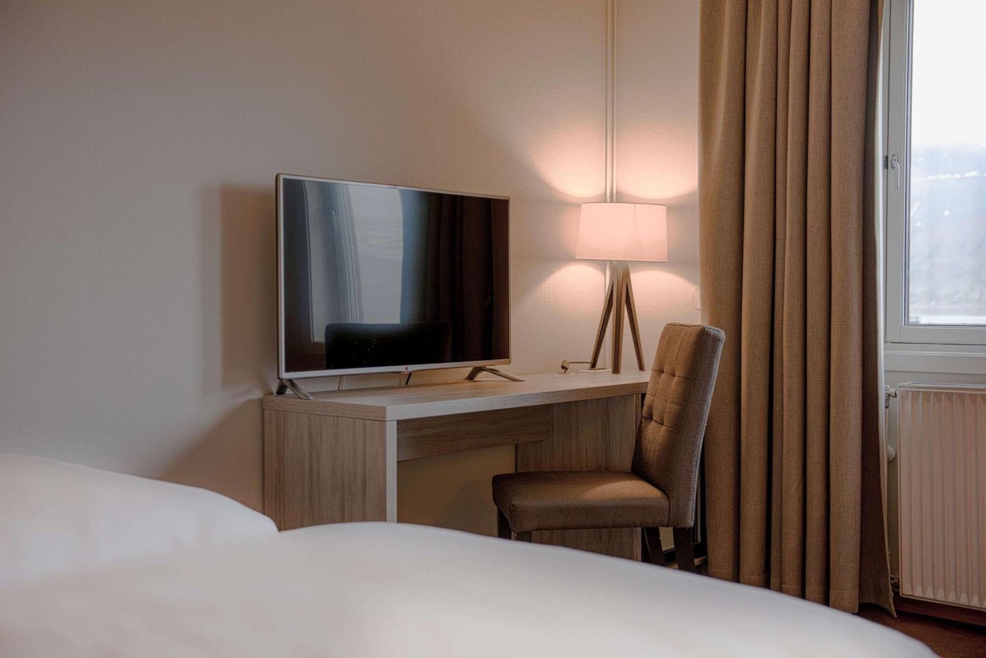 Radisson Blu Polar Hotel, Spitsbergen Longyearbyen Ngoại thất bức ảnh
